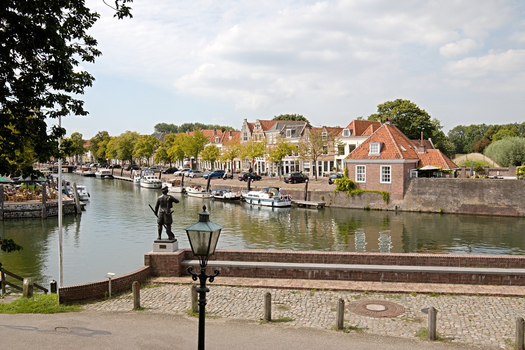 brielle den briel voorne putten vestingstad De Sint-Catharijnekerk erfgoed bedevaartsplaats 1 april geuzen alva